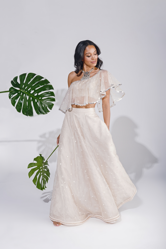 Indian clothing in Canada